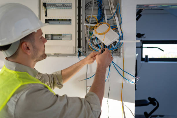 Best 24-Hour Electrician  in Cresco, IA